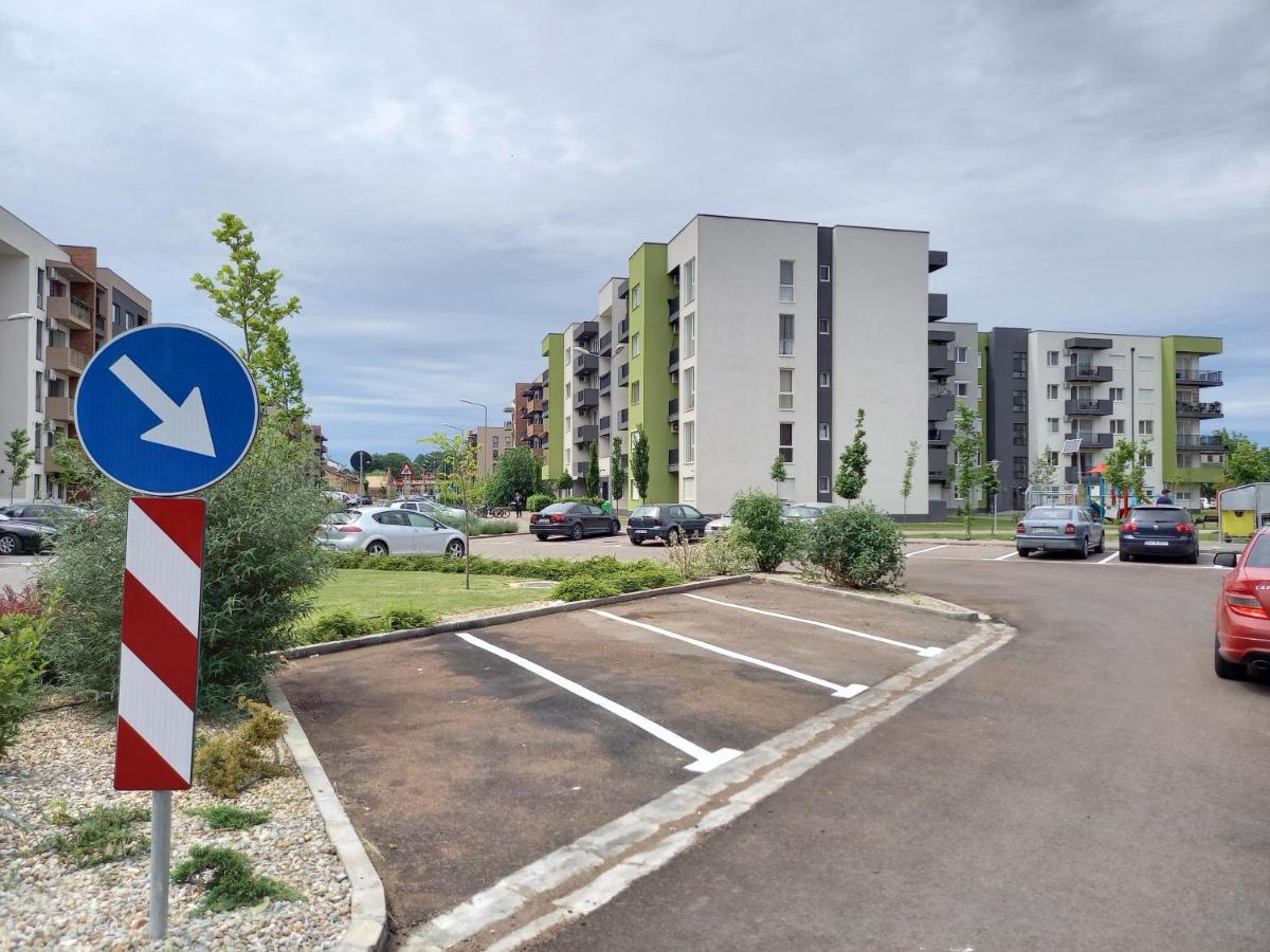 Lavanda Apartment Oradea Exterior foto